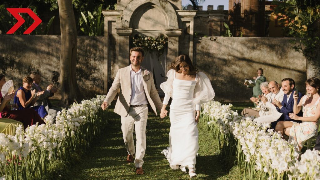 El libro The Yucatan Weddings Book 2024 es una guía elaborada para expertos en bodas y parejas que buscan crear una experiencia inolvidable.