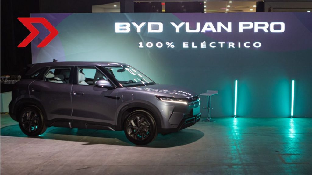 BYD anuncia la construcción de su planta en México, buscando duplicar sus ventas para 2025 con 100 mil unidades.
