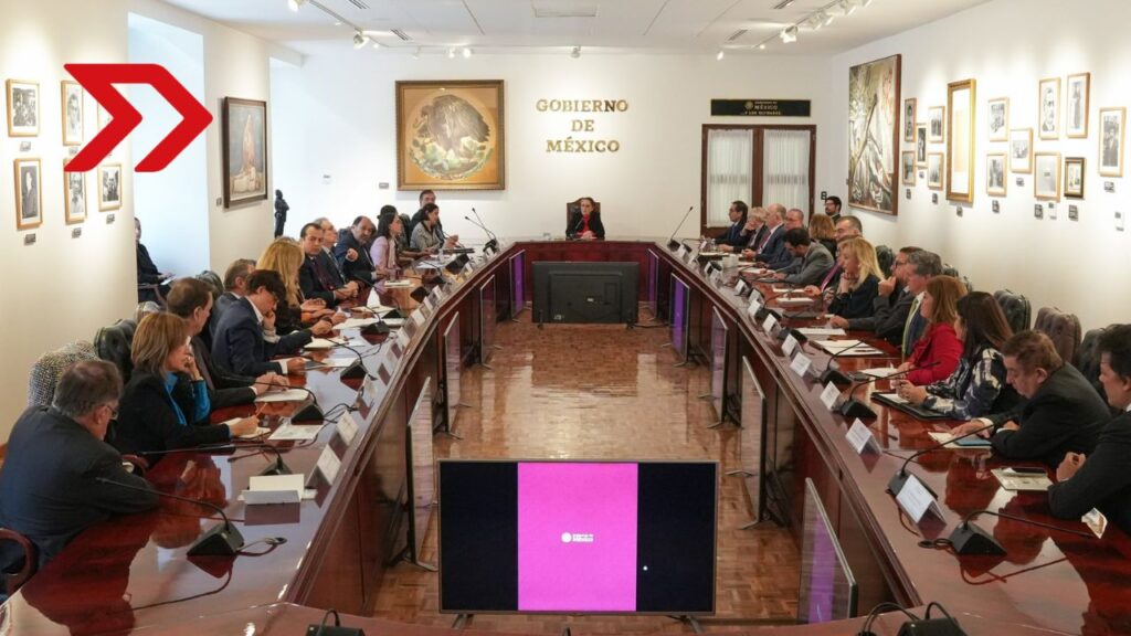 Claudia Sheinbaum, se reunió con integrantes del CADERR, para abordar el Plan México, que se presentara el próximo lunes 13 de enero.