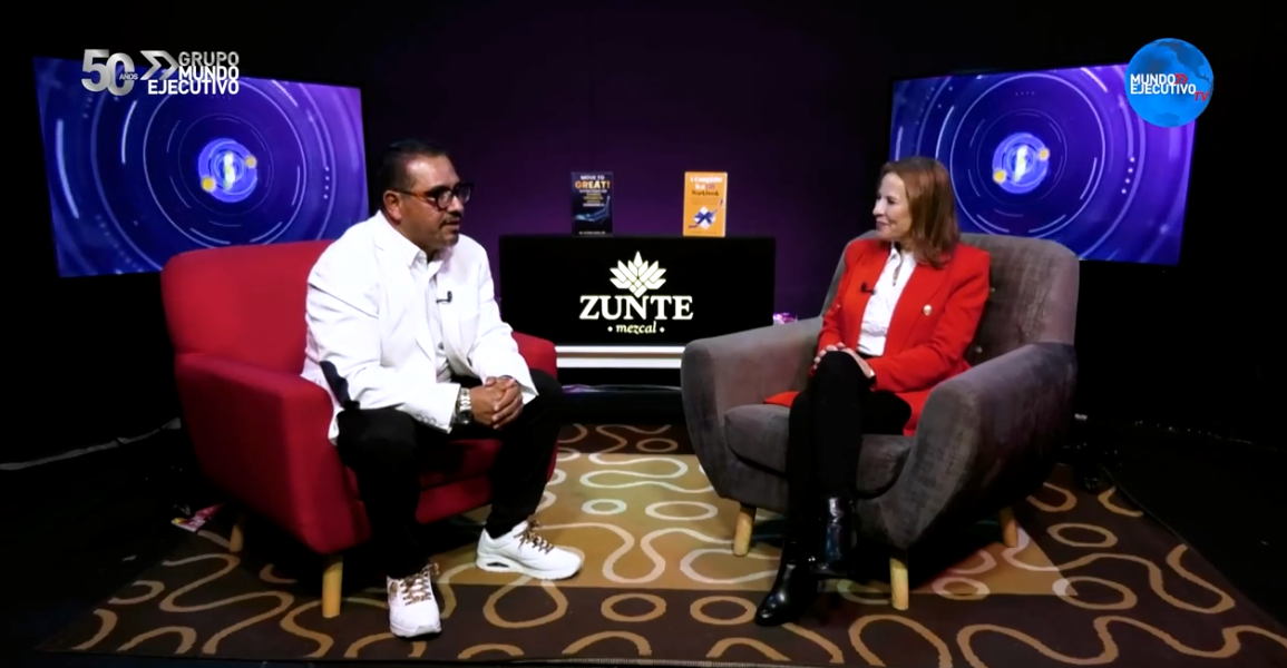  Las claves para hablar en público con confianza y credibilidad con Victoria Holtz en SINERGIA