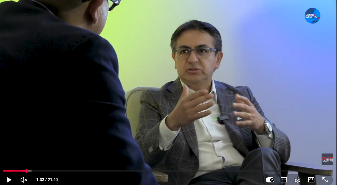  ¿Cómo el fútbol formó a un abogado exitoso? | Javier Arriaga en Sinergia