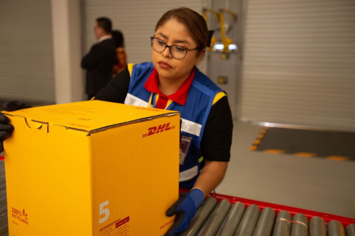 DHL lidera el Top5 de las mejores empresas para trabajar del sector logístico en México